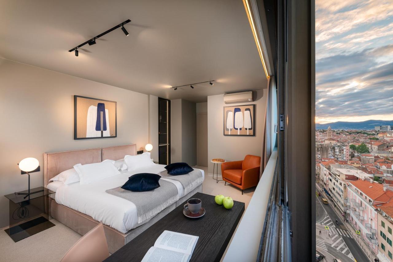 Royal Suites-Sky Split Bagian luar foto